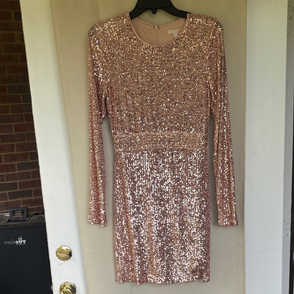 Gianni Bini Rose Gold Sequin Long Sleeve Dress - Picture 1 of 4